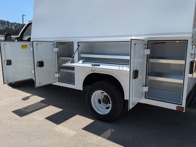 2026 Ford E-350SD Base Cutaway