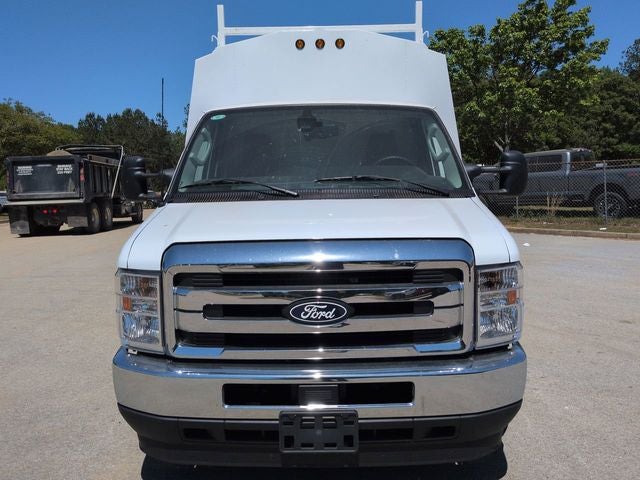 2026 Ford E-350SD Base Cutaway
