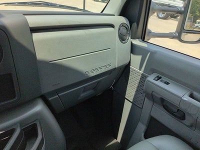 2027 Ford E-350SD Base Cutaway