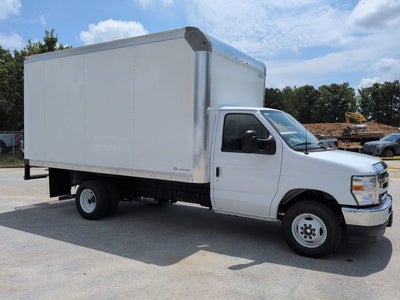 2027 Ford E-350SD Base Cutaway