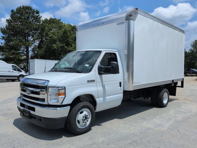 2027 Ford E-350SD Base Cutaway