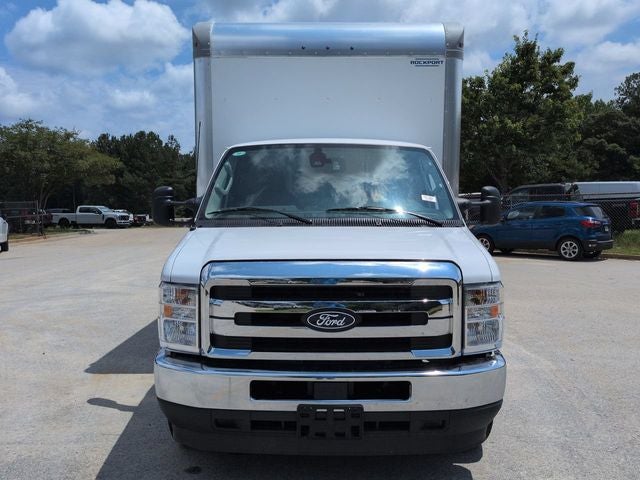 2027 Ford E-350SD Base Cutaway