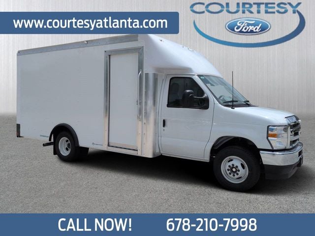 2027 Ford E-350SD Base Cutaway