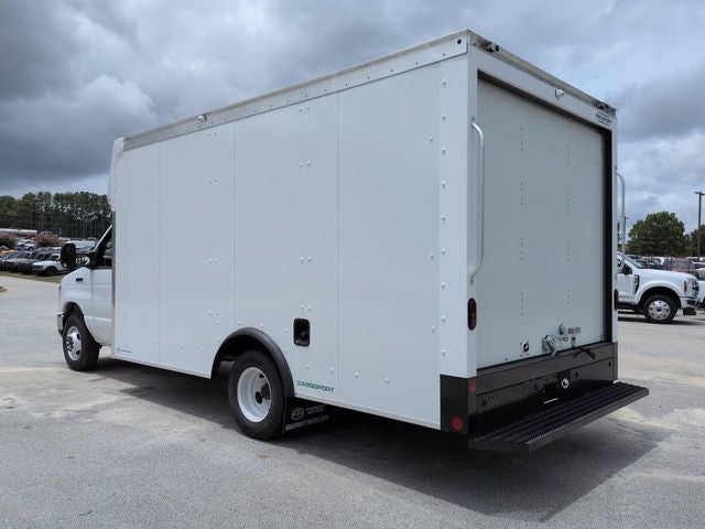 2027 Ford E-350SD Base Cutaway