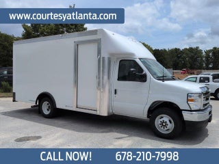 2027 Ford E-350SD Base Cutaway