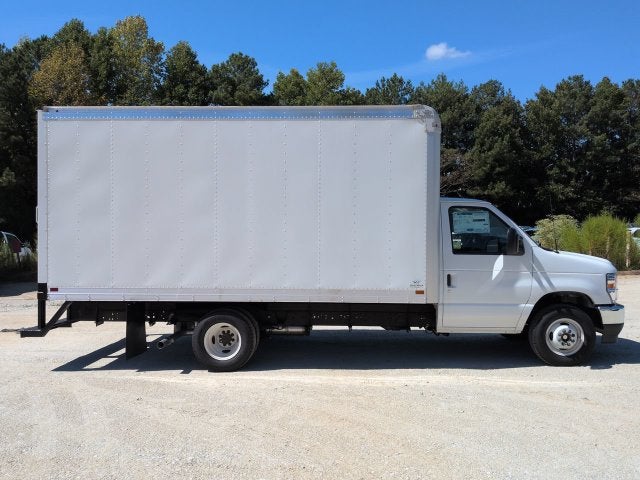 2027 Ford E-350SD Base Cutaway