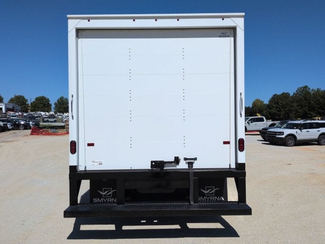 2027 Ford E-350SD Base Cutaway