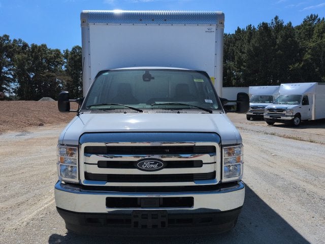 2027 Ford E-350SD Base Cutaway