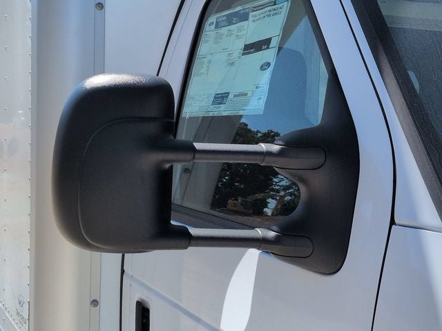2027 Ford E-350SD Base Cutaway