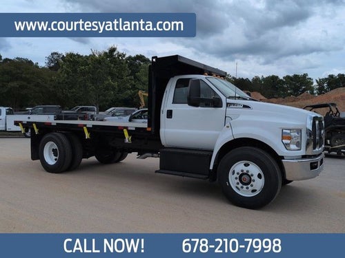 2027 Ford F-750SD Base