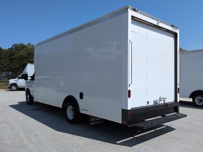 2027 Ford E-450SD Base