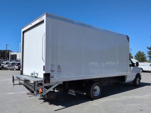 2027 Ford E-450SD Base