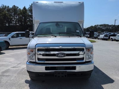 2027 Ford E-450SD Base