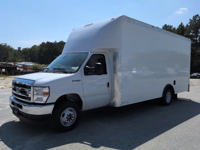2027 Ford E-450SD Base