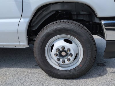 2027 Ford E-450SD Base