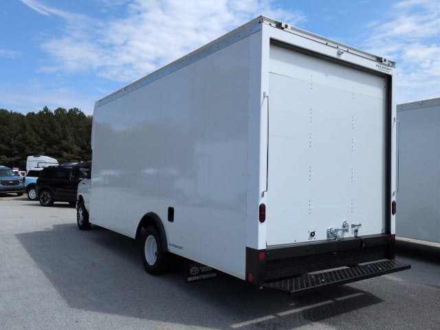2027 Ford E-450SD Base