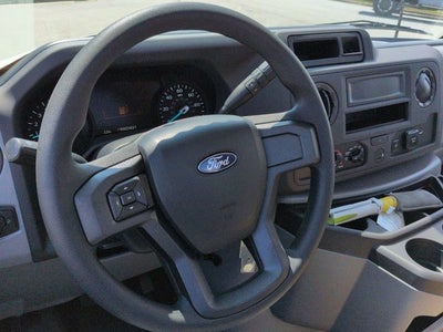 2026 Ford E-450SD Base DRW