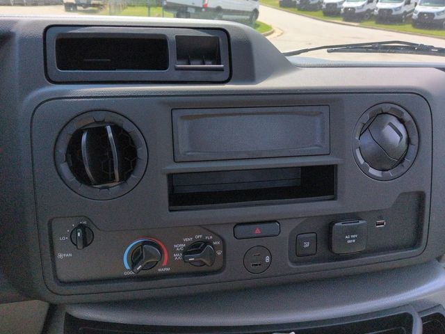 2026 Ford E-450SD Base DRW