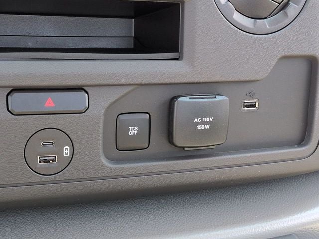 2026 Ford E-450SD Base DRW