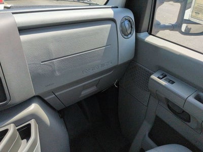 2026 Ford E-450SD Base DRW