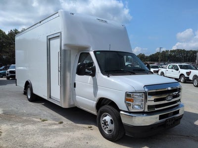 2027 Ford E-450SD Base