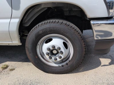 2027 Ford E-450SD Base