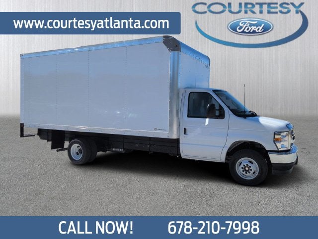 2027 Ford E-450SD Base