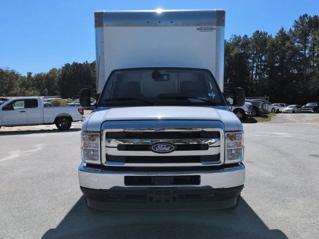 2027 Ford E-450SD Base