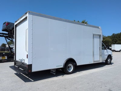 2027 Ford E-450SD Base