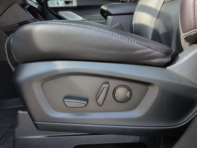 2023 Ford Explorer ST 4WD
