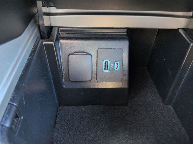 2022 Ford Explorer ST 4WD