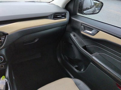 2021 Ford Escape Titanium AWD