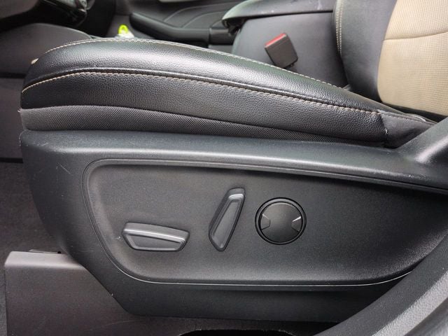 2021 Ford Escape Titanium AWD