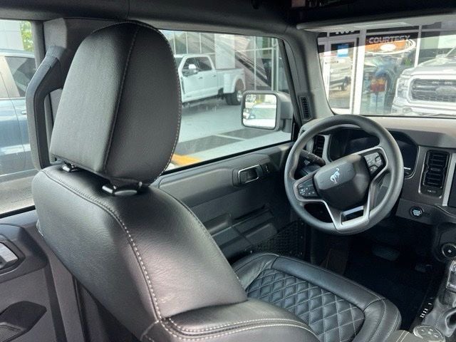 2025 Ford Bronco Base 4WD