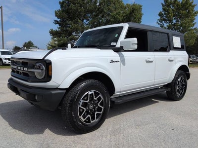 2024 Ford Bronco Outer Banks