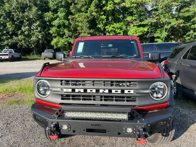 2023 Ford Bronco Black Diamond 4WD