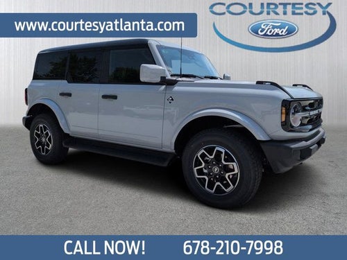 2026 Ford Bronco Outer Banks