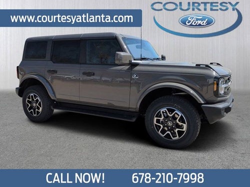 2026 Ford Bronco Outer Banks