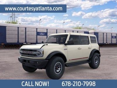 2026 Ford Bronco Outer Banks