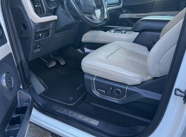 2024 Ford Expedition Max Platinum 4WD