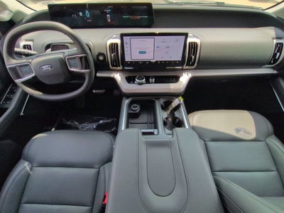 2027 Ford Expedition Active CC