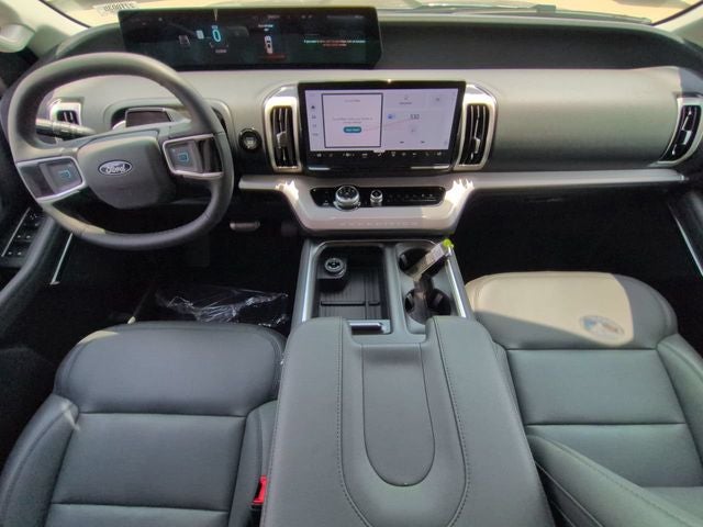 2027 Ford Expedition Active CC