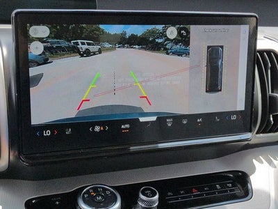 2027 Ford Expedition Active CC