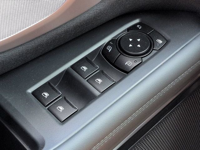 2027 Ford Expedition Active CC