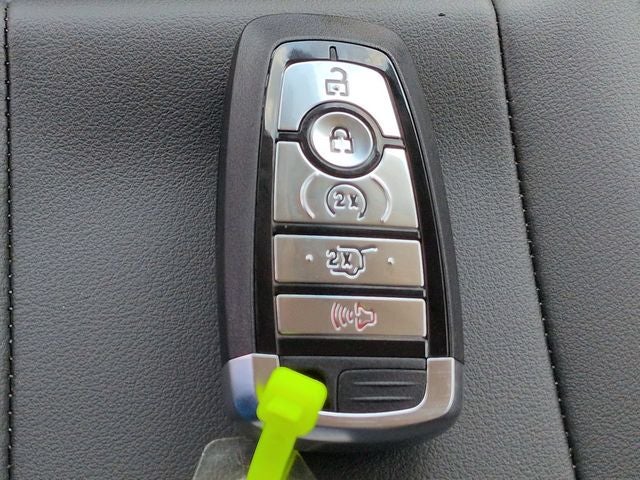 2027 Ford Expedition Active CC