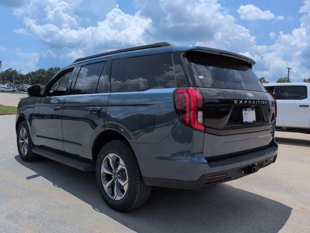 2027 Ford Expedition Active CC