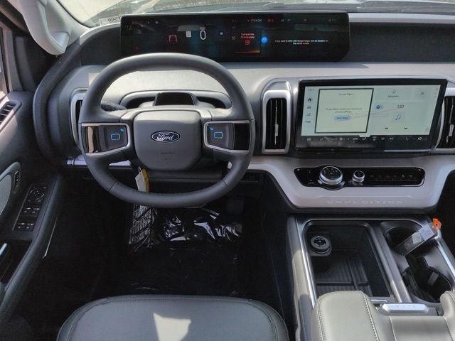 2026 Ford Expedition Active CC