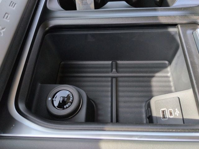 2026 Ford Expedition Active CC