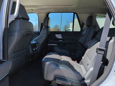 2025 Ford Expedition Active 4WD DP