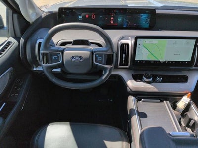 2025 Ford Expedition Active 4WD DP